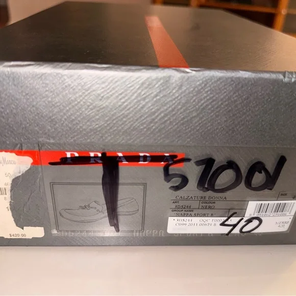 Prada Women’s Black Soft Leather Loafers - Size 40. Barely Worn. - Picture 9 of 9